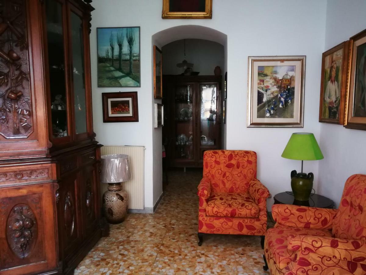 Arturo'S House Apartment Napoli Bagian luar foto