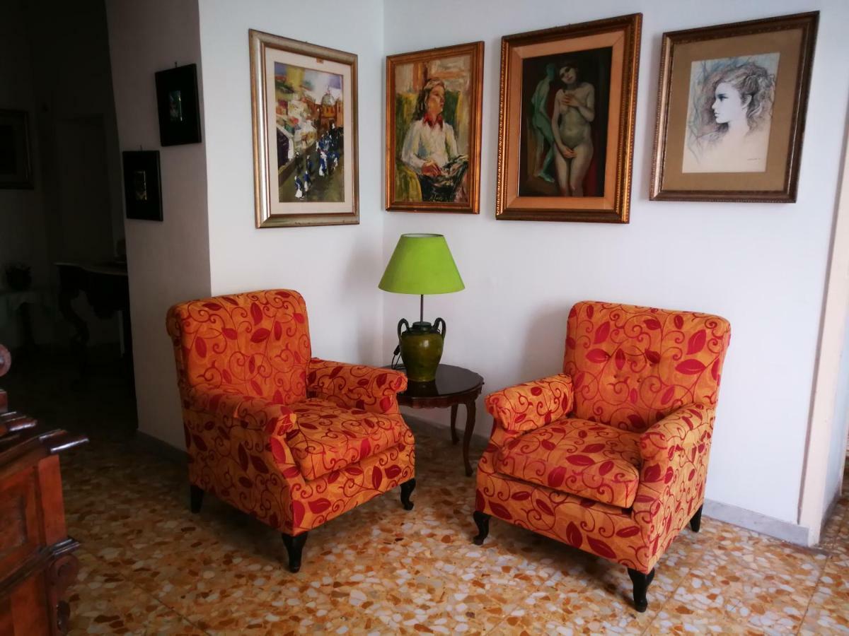 Arturo'S House Apartment Napoli Bagian luar foto
