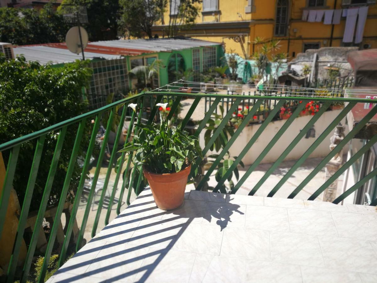 Arturo'S House Apartment Napoli Bagian luar foto